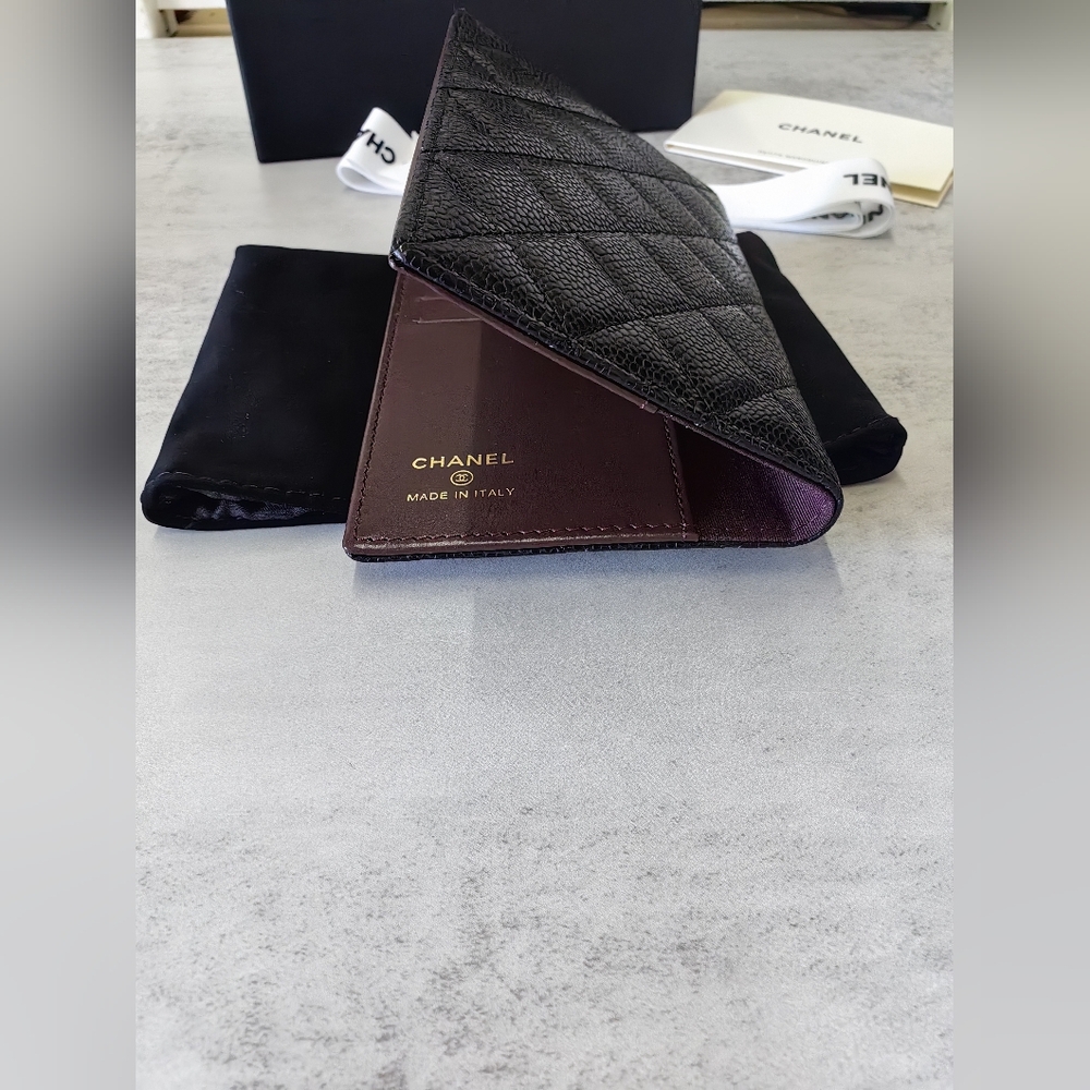 CHANEL Black Quilted Credit Card Holder - Picture 8 of 9